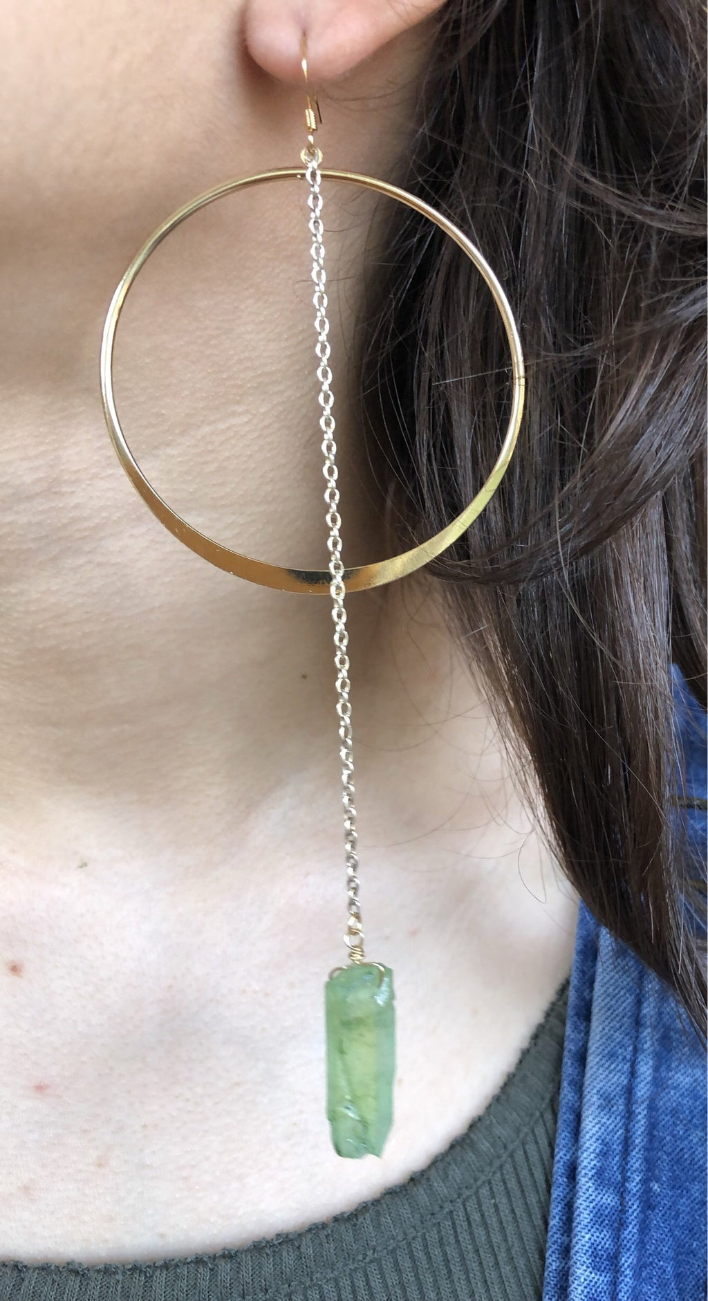 Green Aura Quartz Chain Drop Earrings